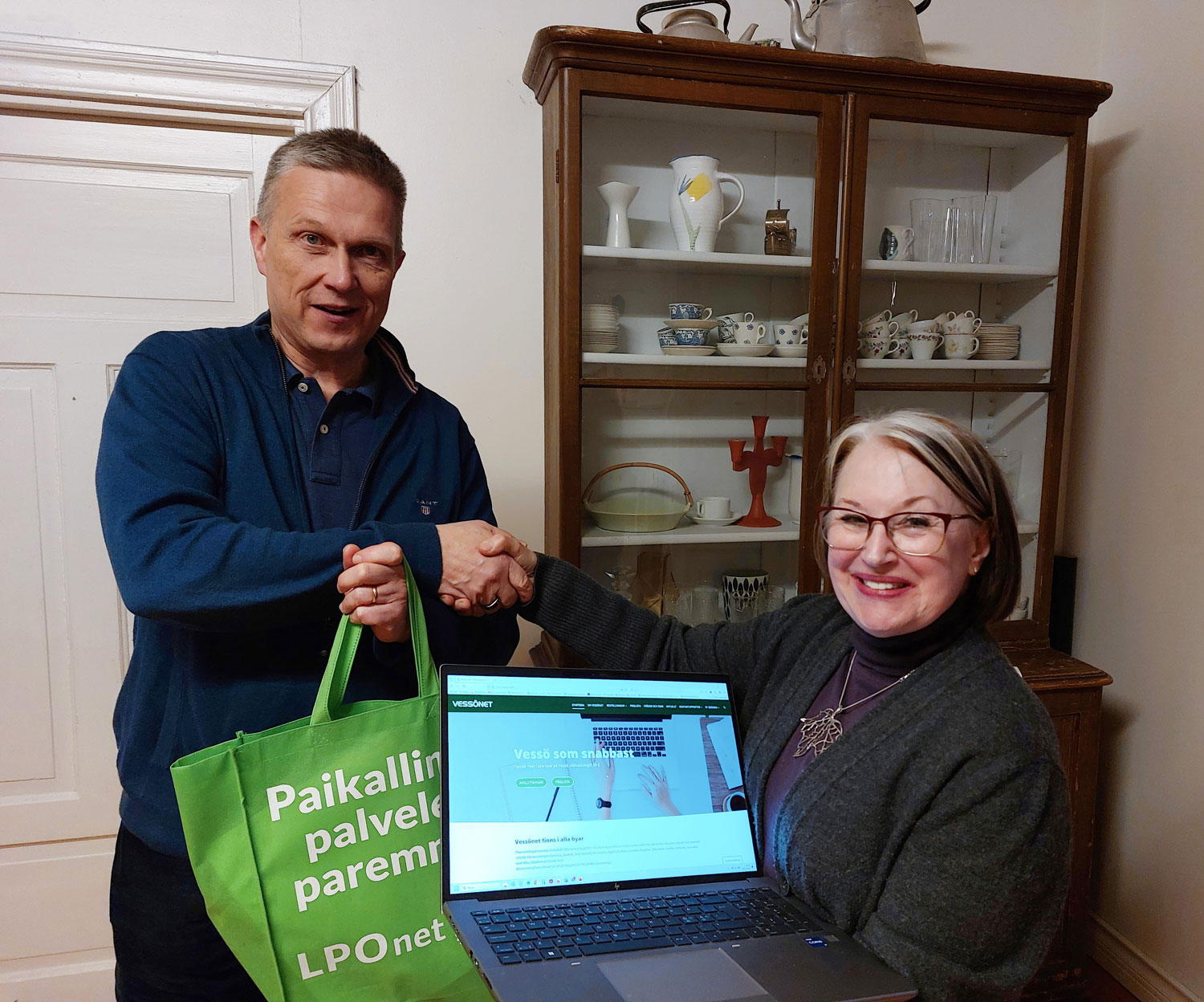 Paikalliset valokuidun edelläkävijät yhdistävät voimansa: LPOnet Osk Anl ja Vessönet Anl Osk